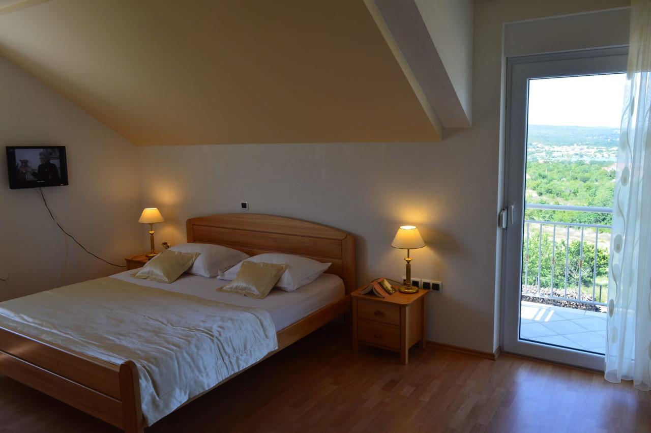 Blue Lake Luxury Rooms Grabovica Exterior photo